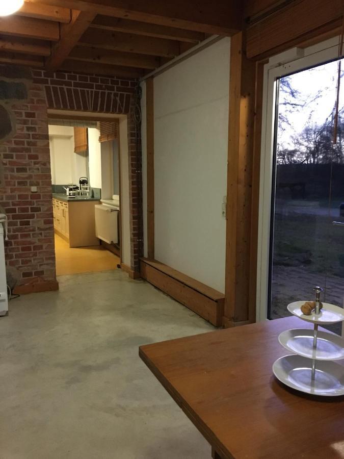 Gutshaus Mit Seeblick - Oekologisch & Nachhaltig Lubow Exterior foto